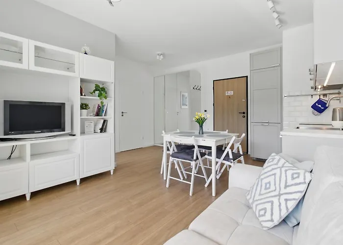 Lumina Stylish Near The Railway Station