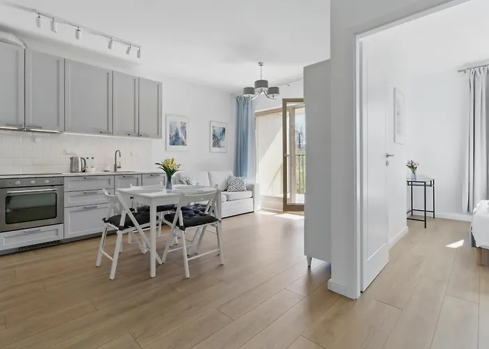 Lumina Stylish Near The Railway Station Varsovie